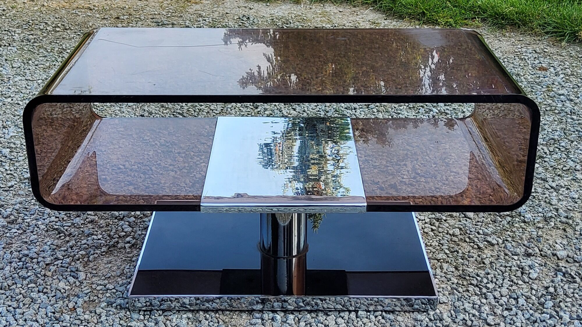 Coffee table from the 70s in chromed steel and smoked plexiglass double swivel trays