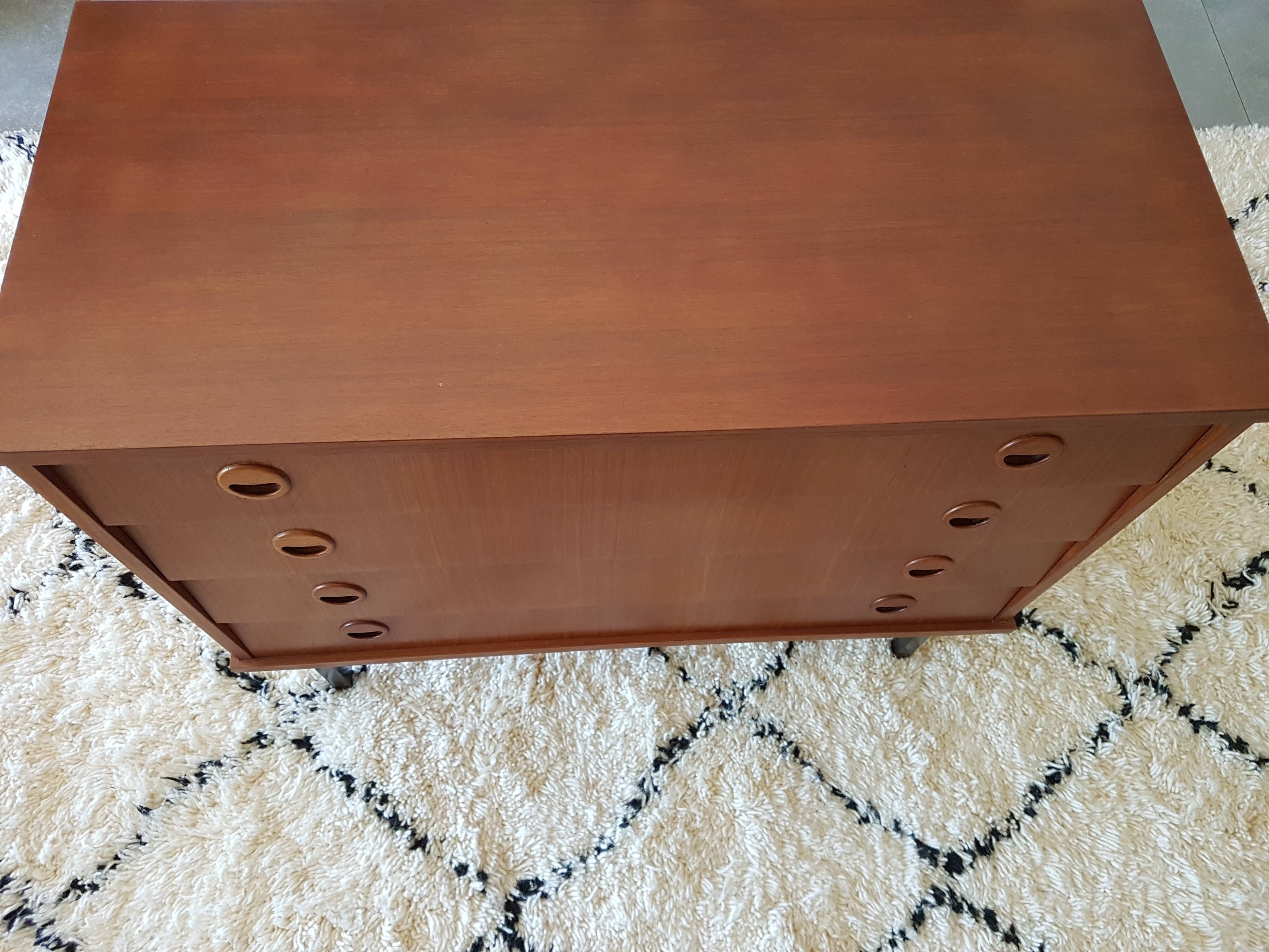 60s vintage chest of drawers