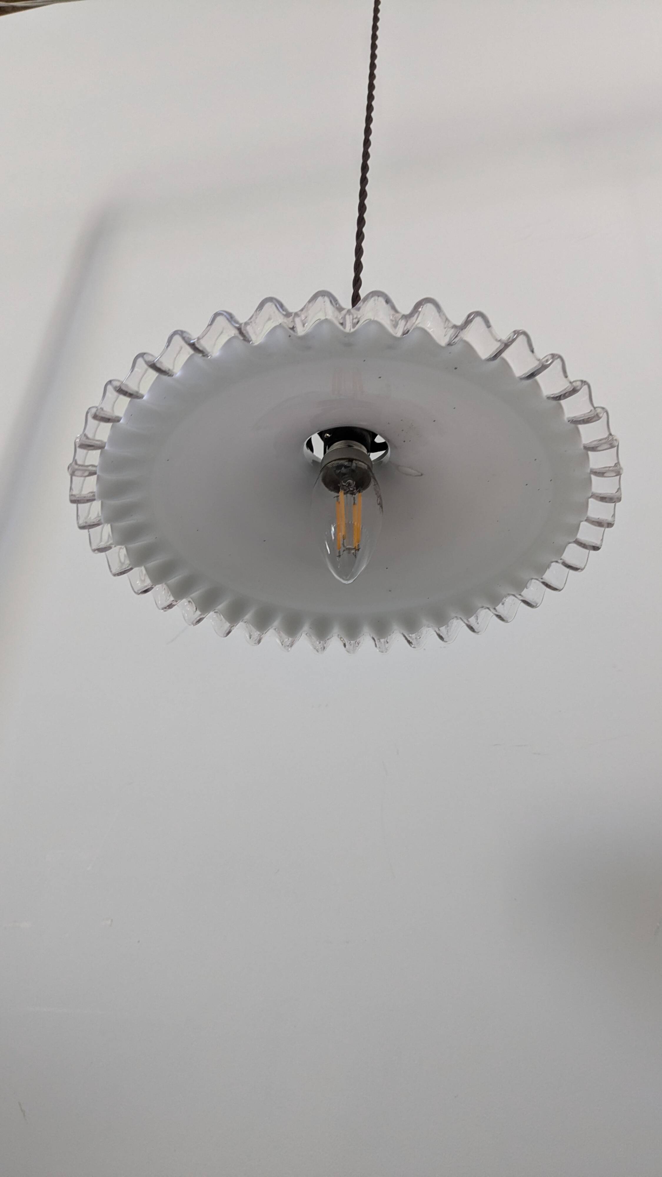 Vintage pendant light in white opaline with lace