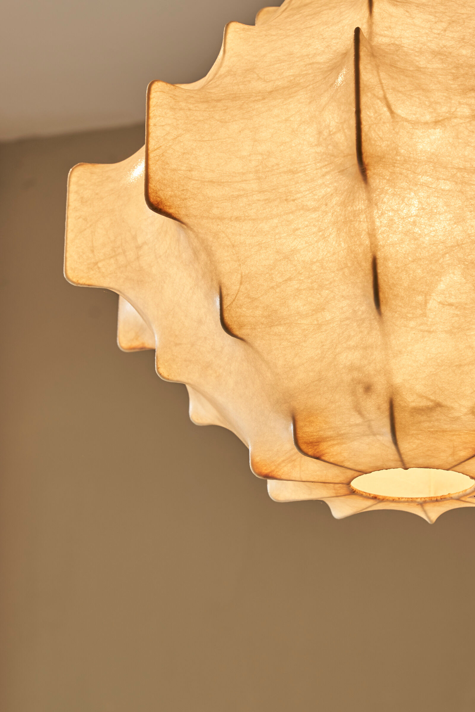 'Cocoon' pendant lamp