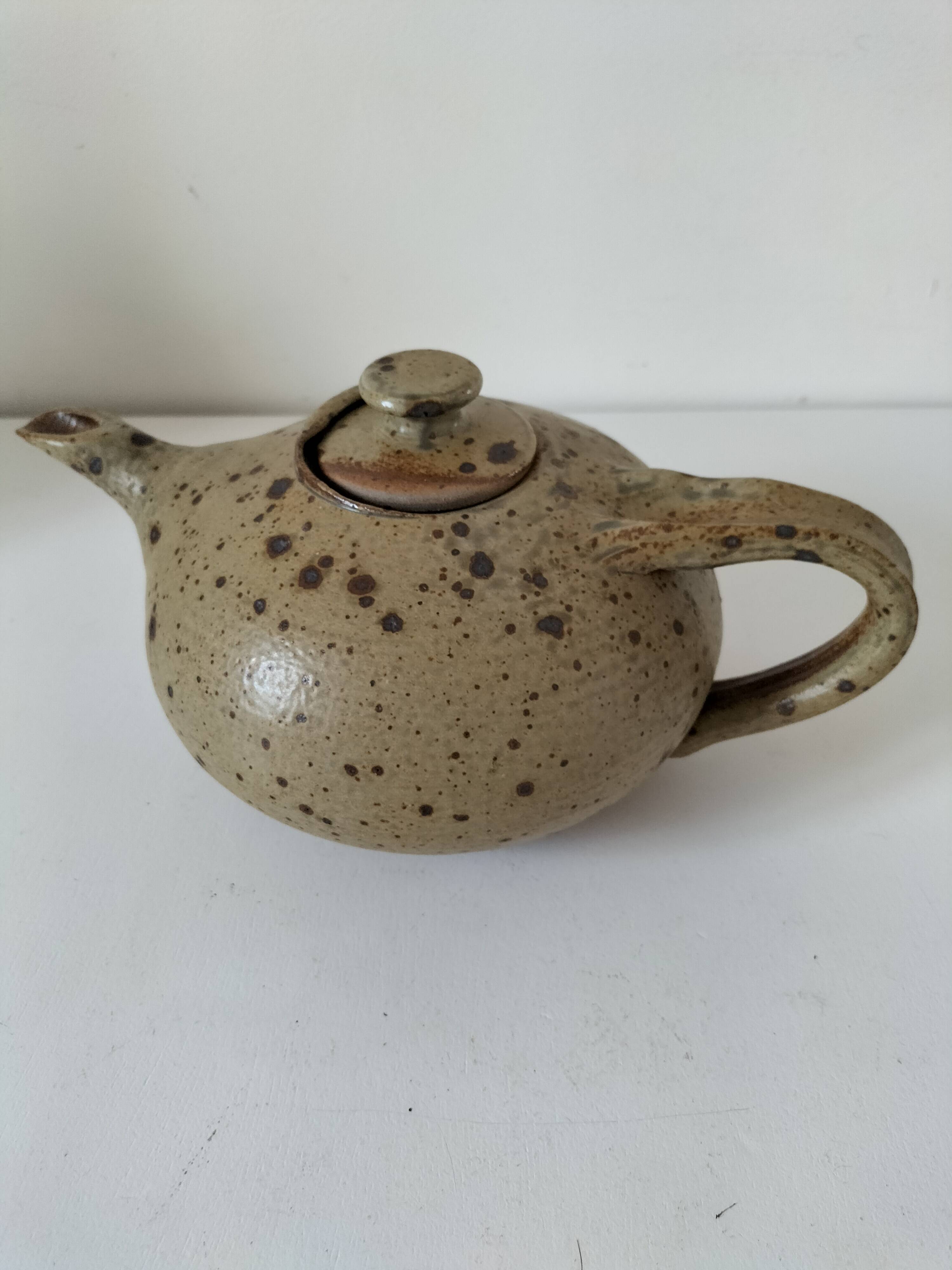 Théière en grès de Puisaye – années 60/70