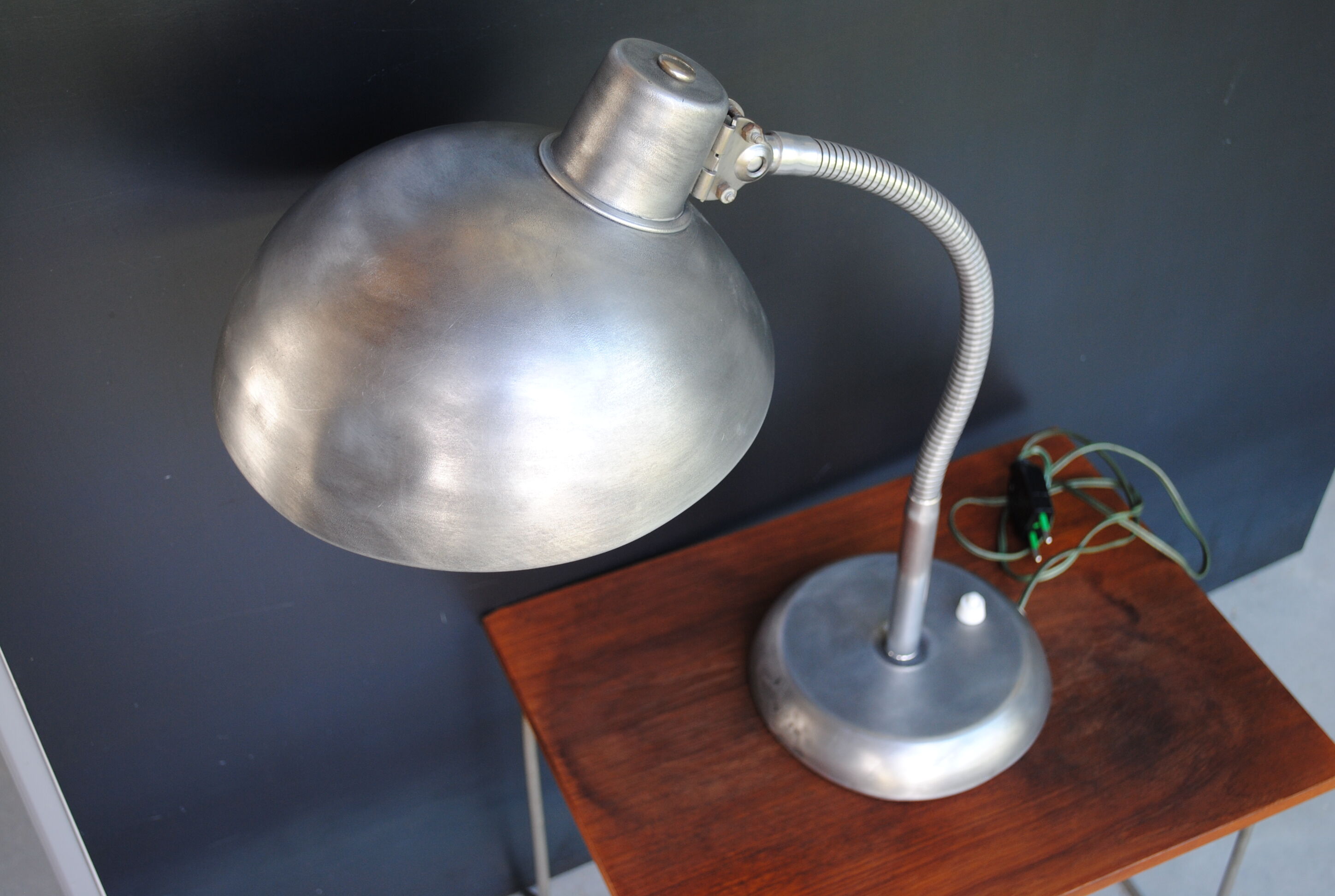 Workshop lamp