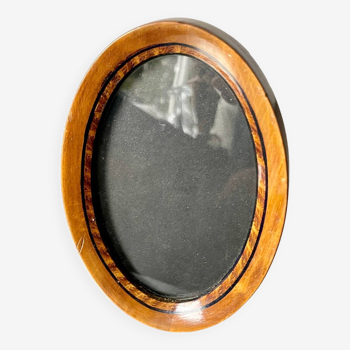 Antique Oval wooden frame with intarsia inlay 15.5 cm x 10 cm