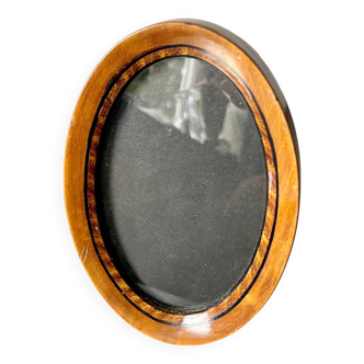 Antique Oval wooden frame with intarsia inlay 15.5 cm x 10 cm