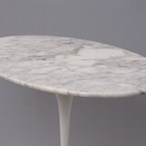 Tulip side table oval by Eero Saarinen for Knoll Inc, 1970s