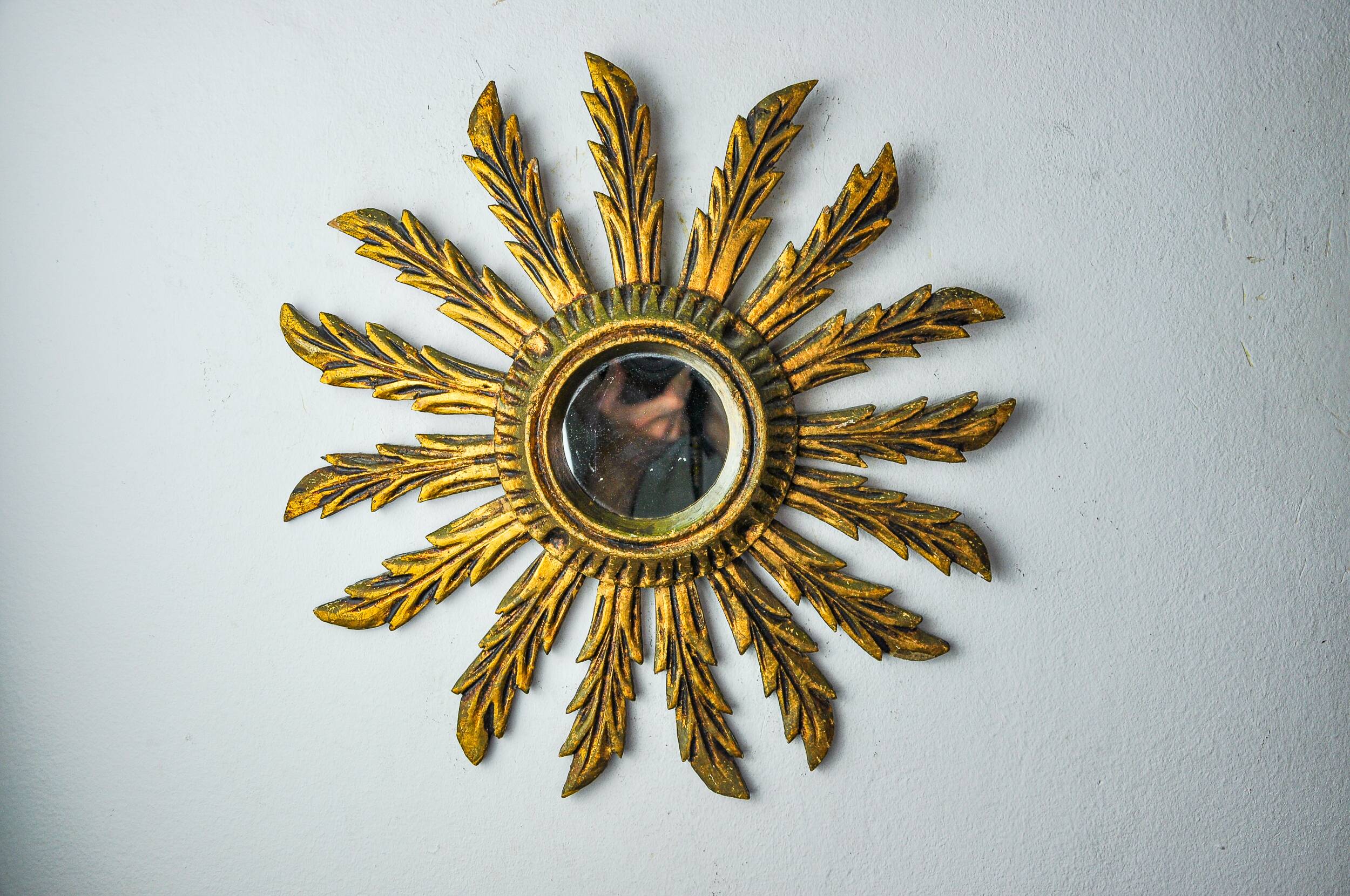 Sun mirror in gilded wood, France, 1960, 38 cm