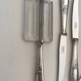 10 Series of 10 silver metal knives François Frionnet