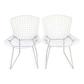Paire de chaises Bertoïa laquées blanc