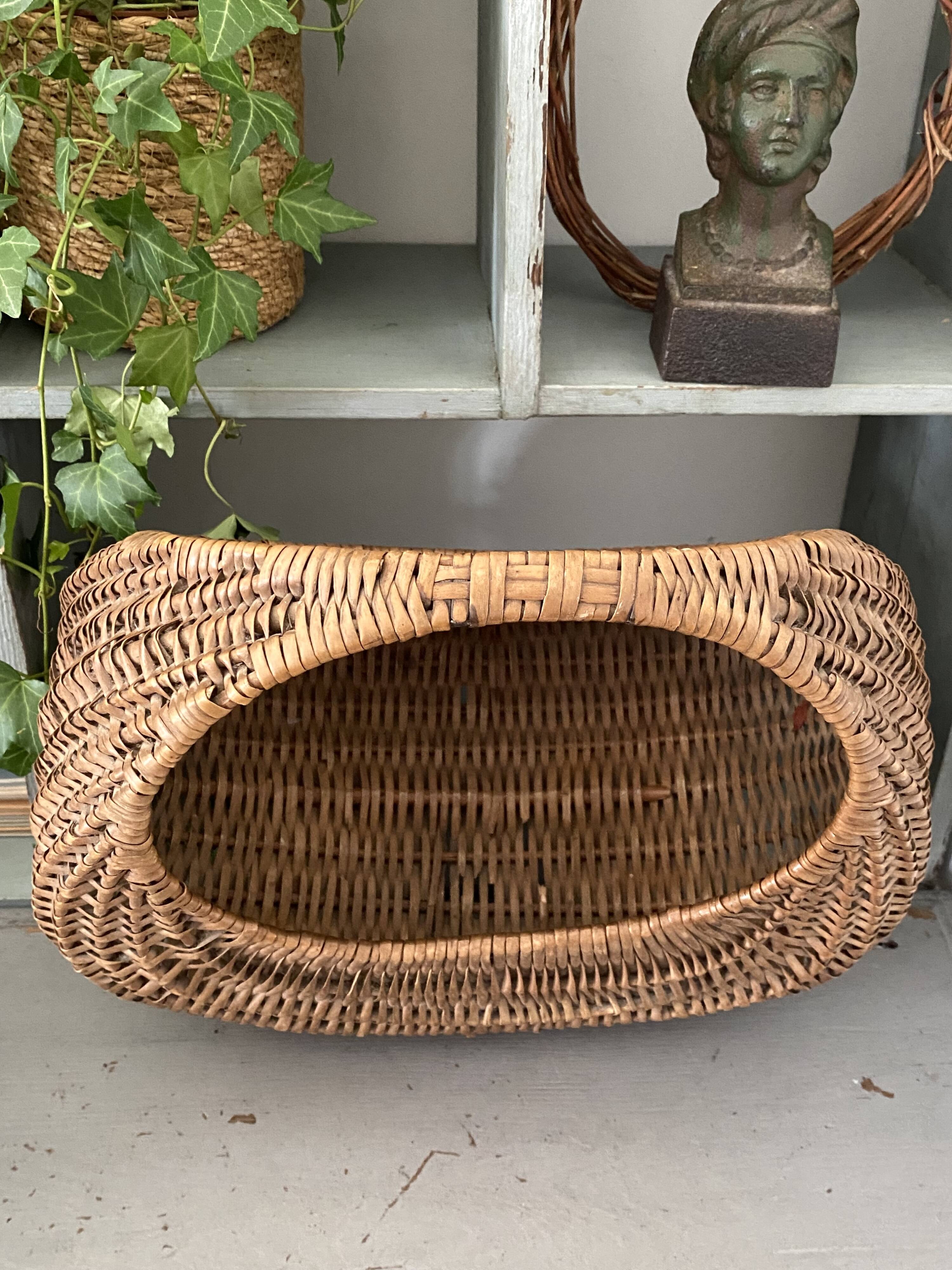 Gondola basket
