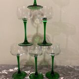 Verre à pied vert