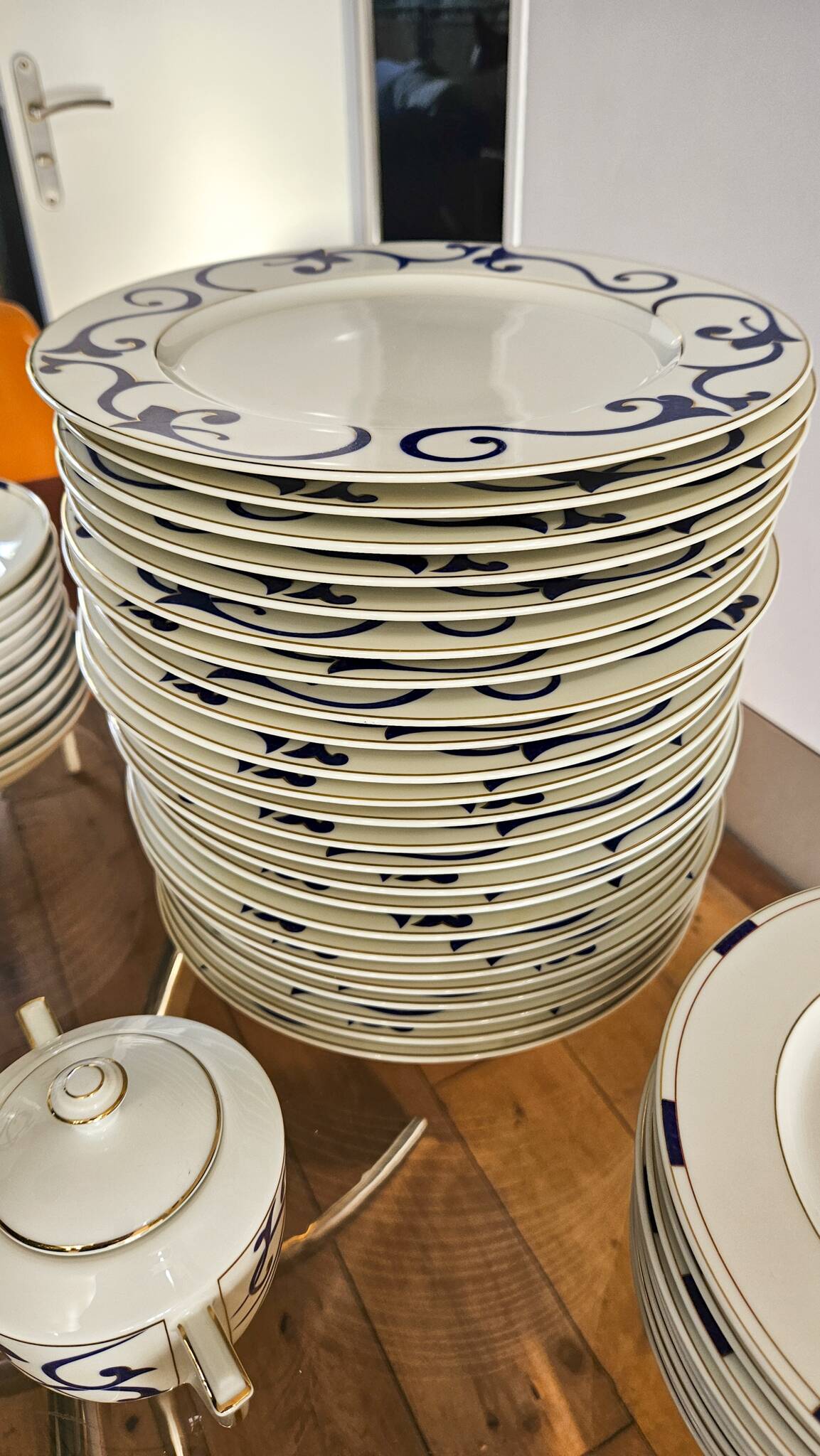 Limoges porcelain service Letang Remy, Odessa Pearl China collection.