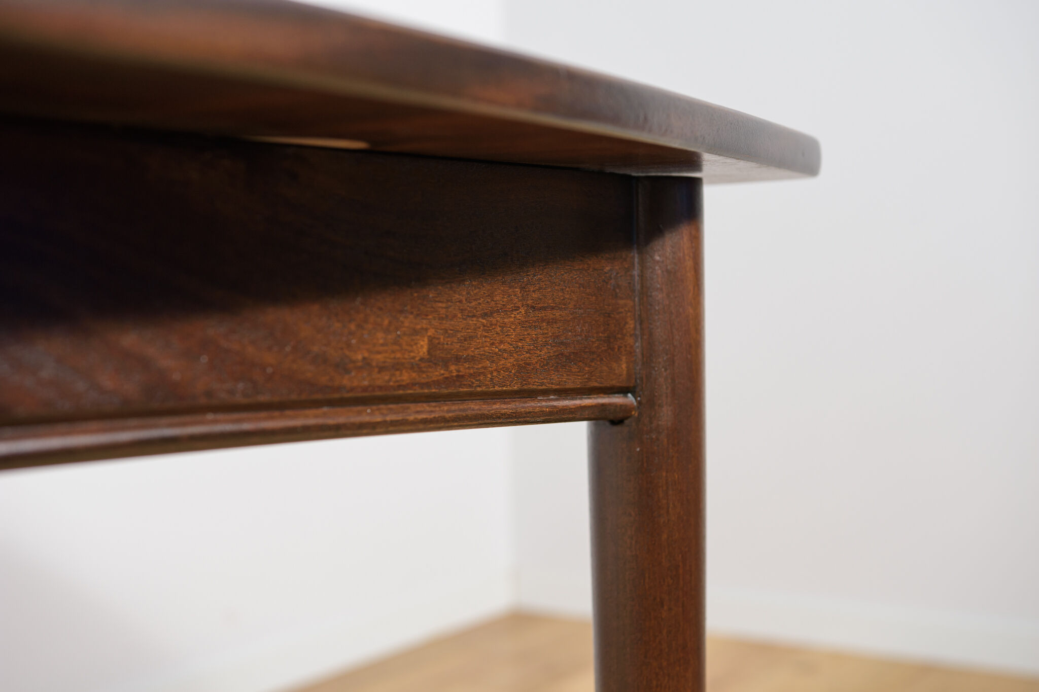 Mid-Century Mahogany Extending Dining Table by White & Newton, United Kingdom, 1960s