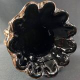 Vase signed in Murano Venice crystal with gold inclusion on a black background