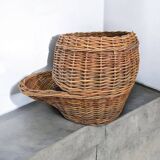 Wicker onion basket