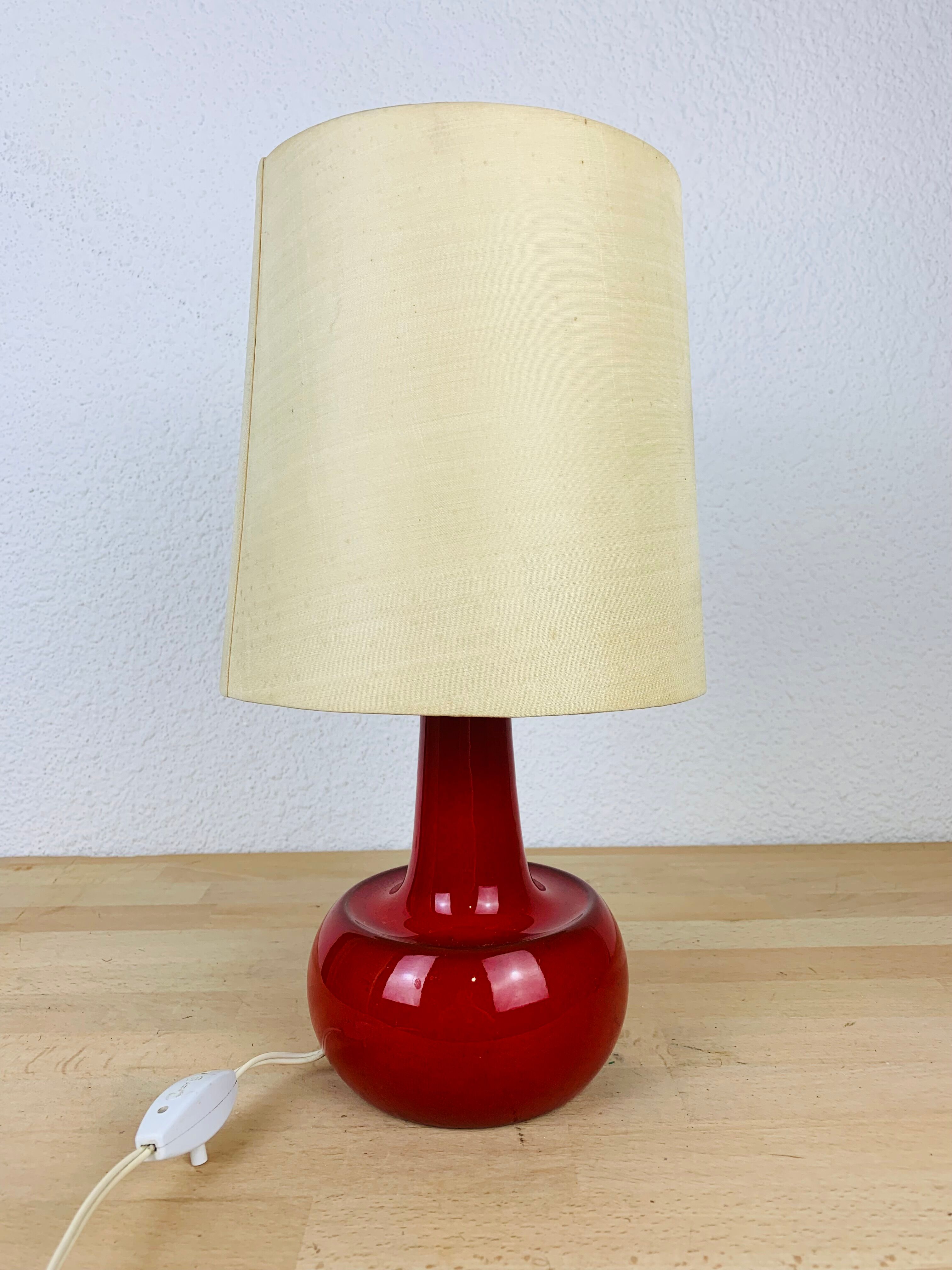 Vintage red ceramic lamp