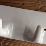 4-hook white ceramic patère