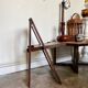 Chaise pliante en bois foncé