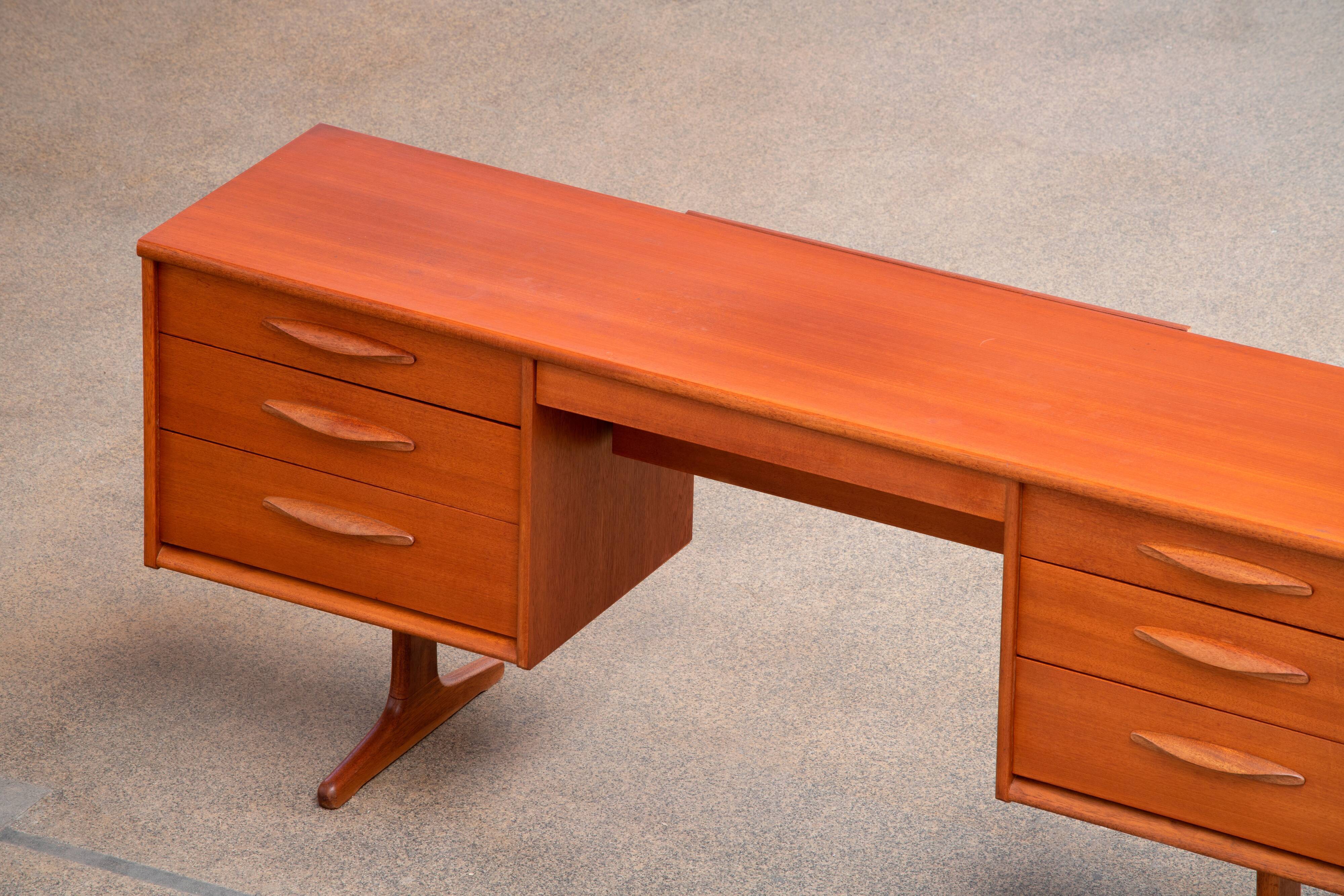 Vintage Scandinavian Office Design Frank guille