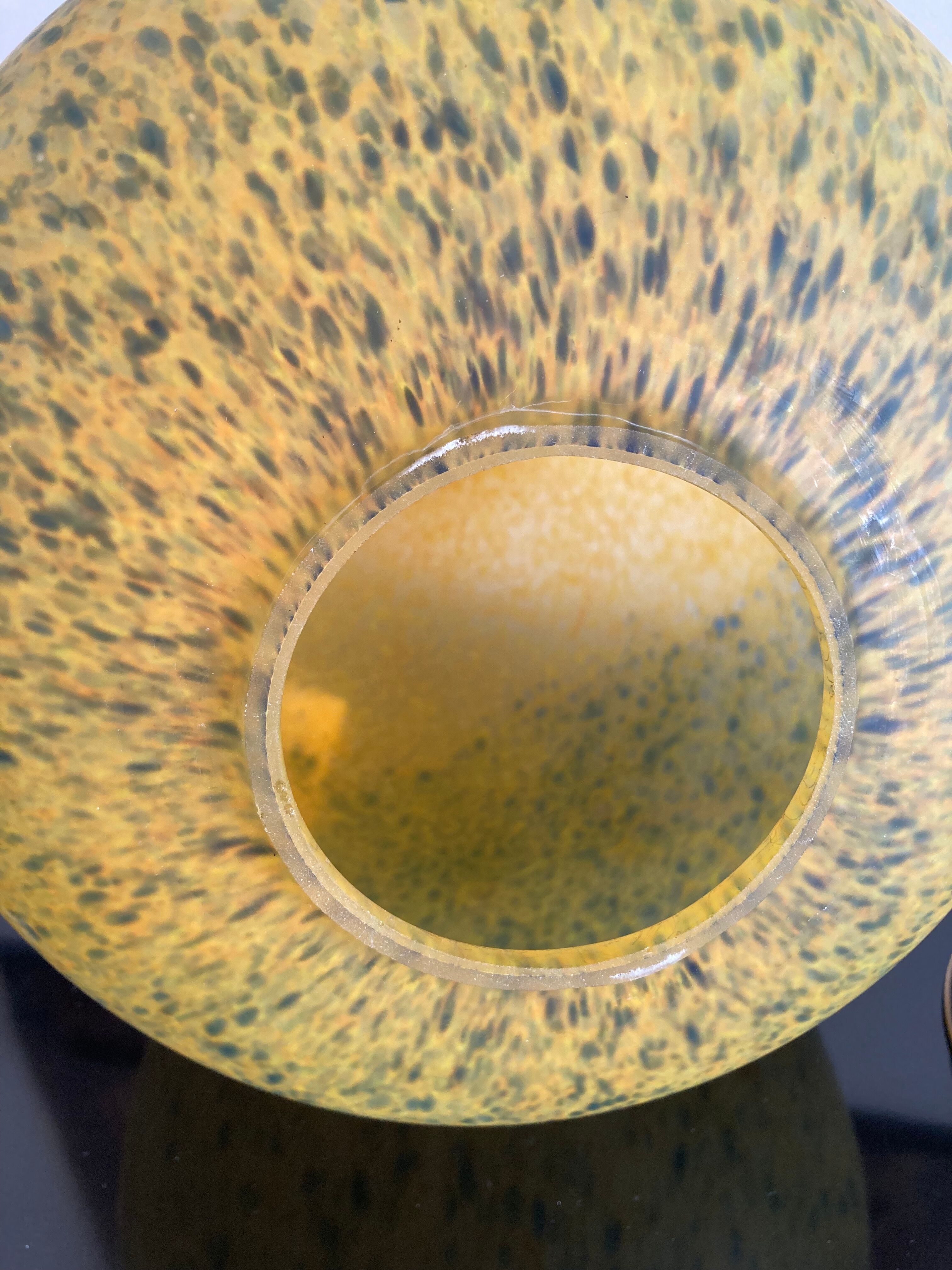 Vintage Egg Table Lamp