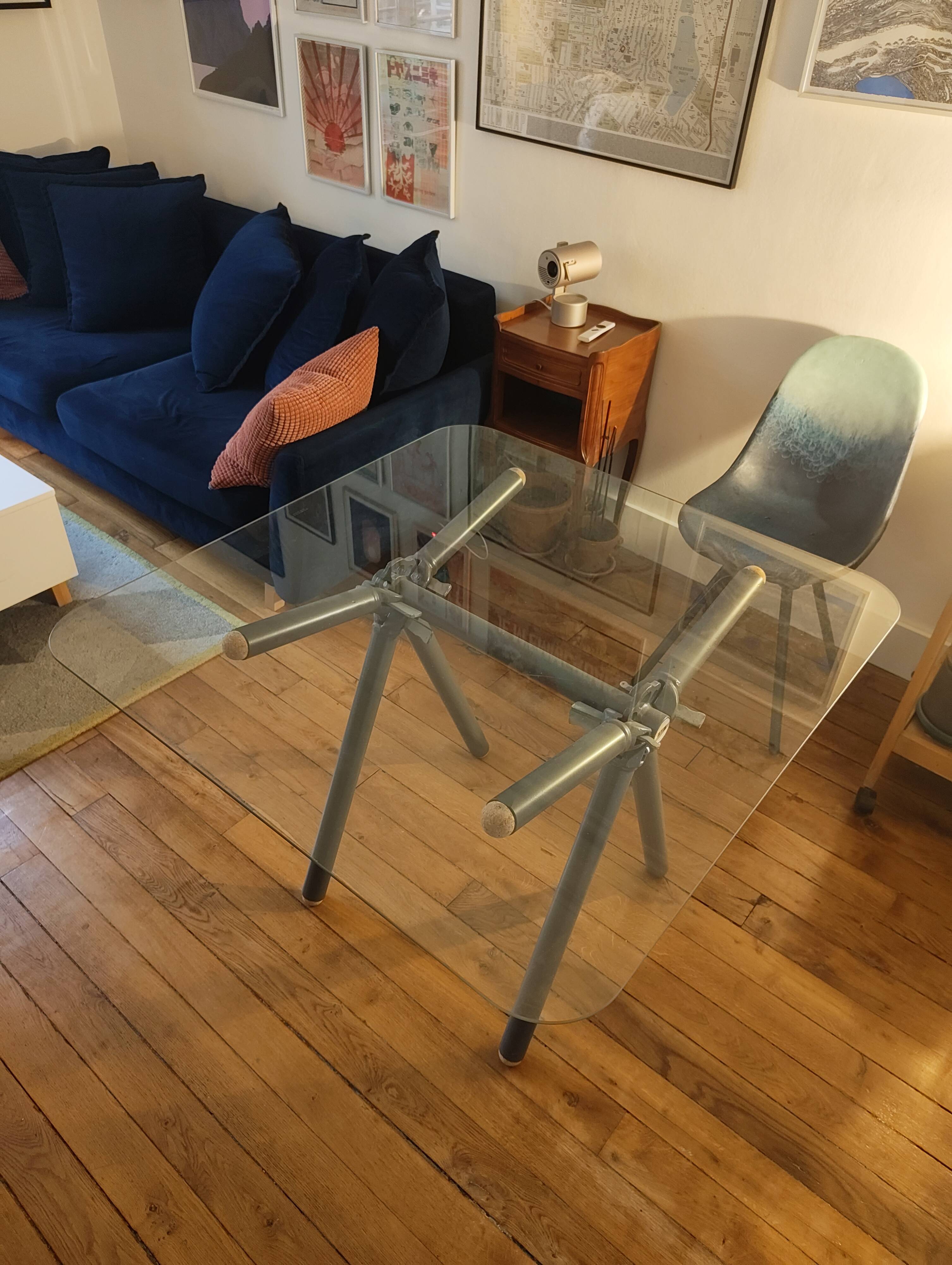 Clavex square table for 4 people – Maximum