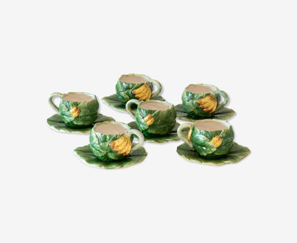 Ensemble de tasses anciennes en barbotine banane, modèle rare