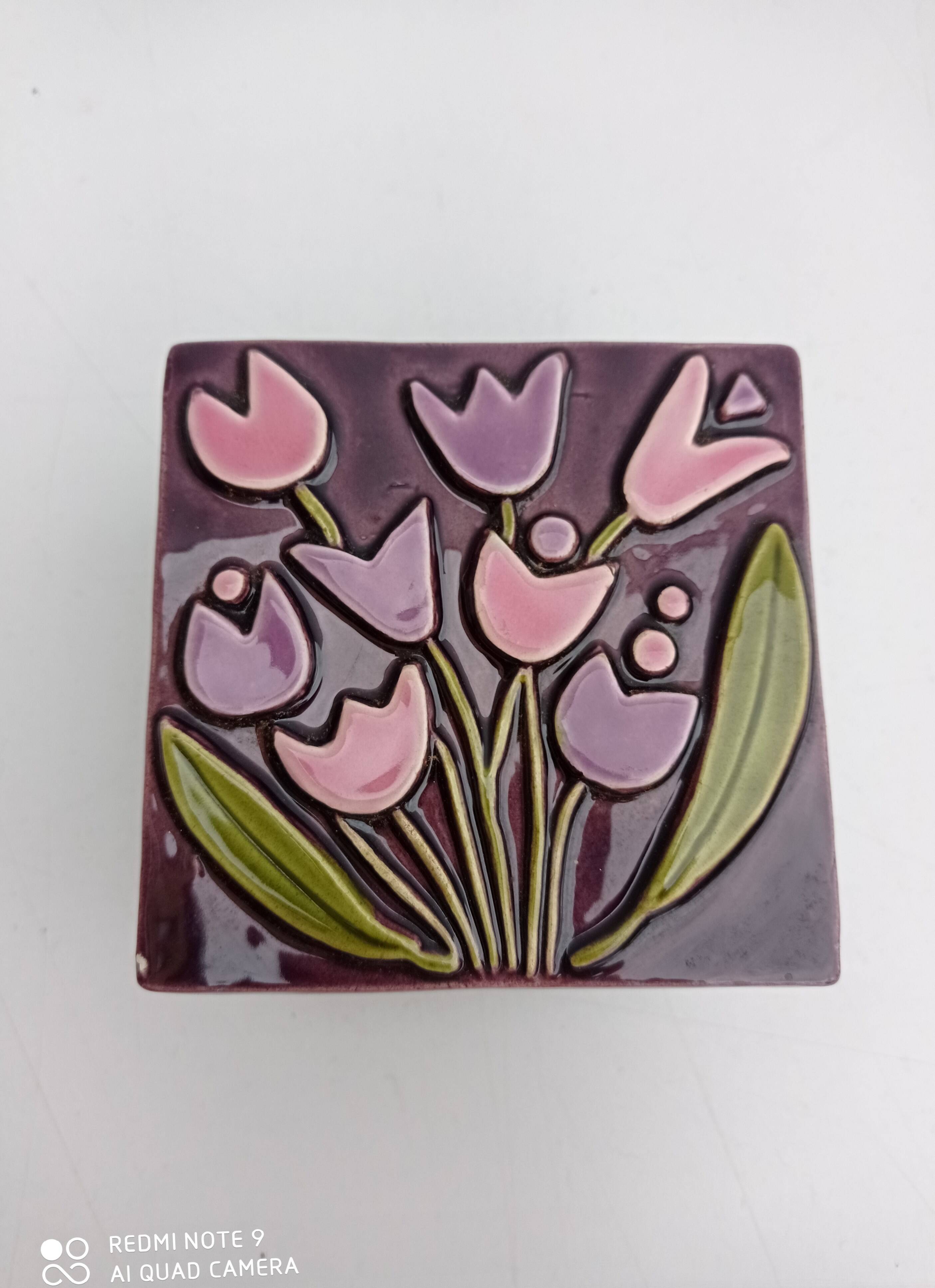 Mithé Espelt - "Tulips" jewelry box in glazed ceramic - 1965