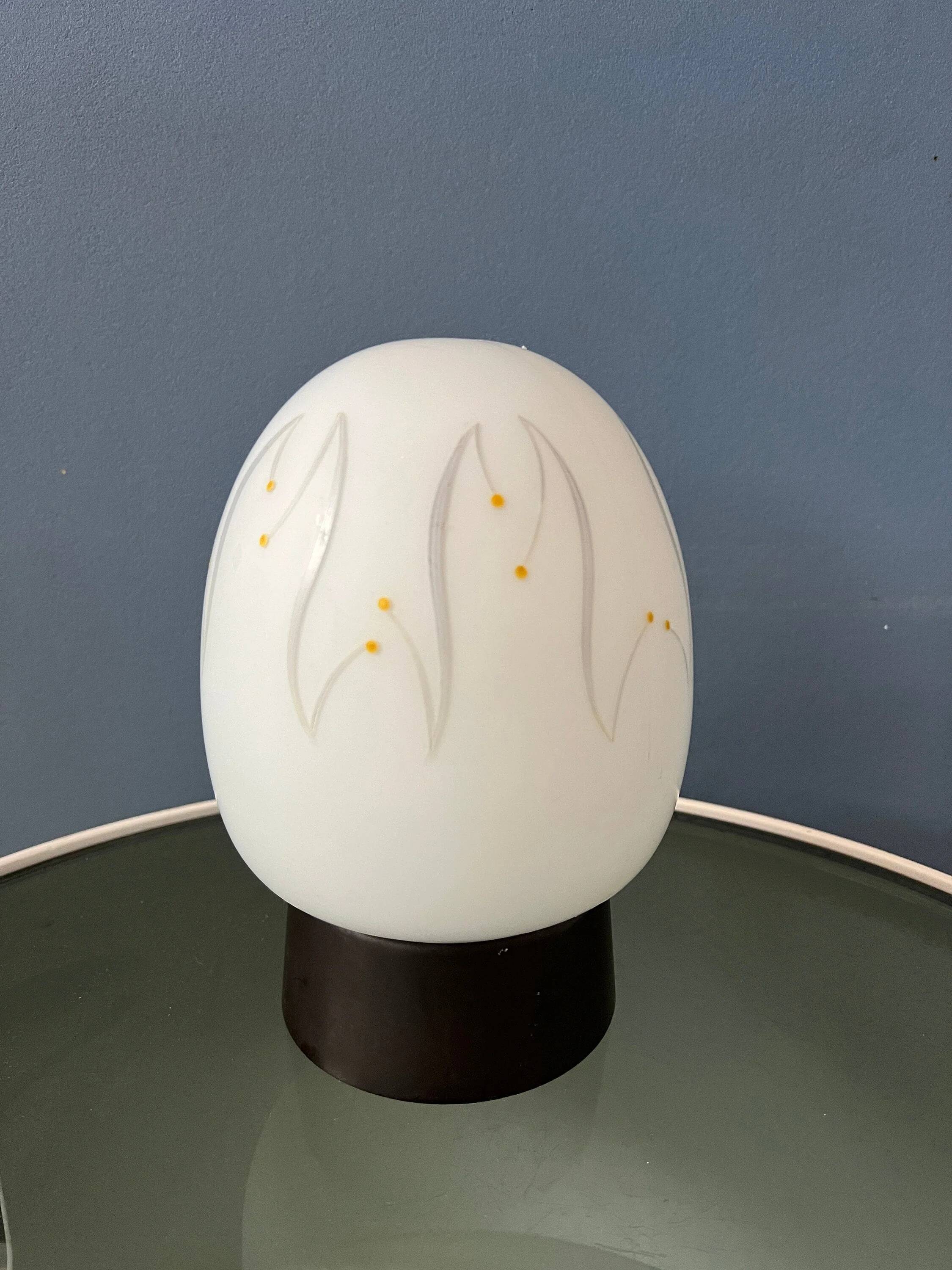 Plafonnier vintage en forme d’œuf Thabur avec motif décoratif