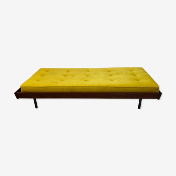 Daybed jaune