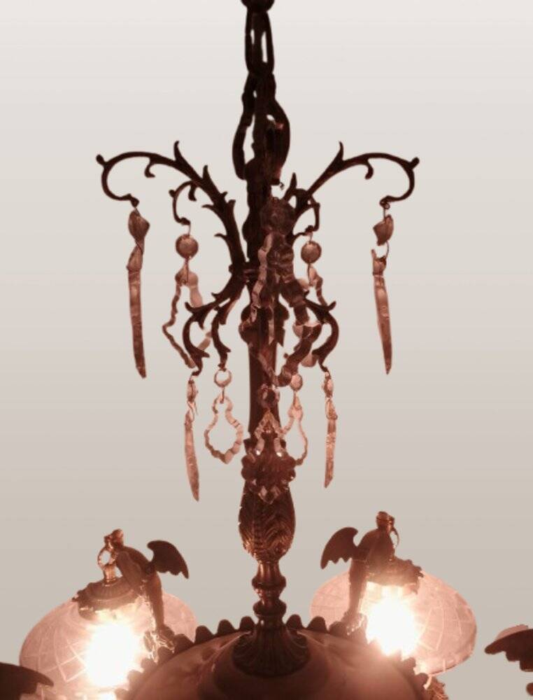 Large Gothic brass chandelier with 6 lights, 1940s.