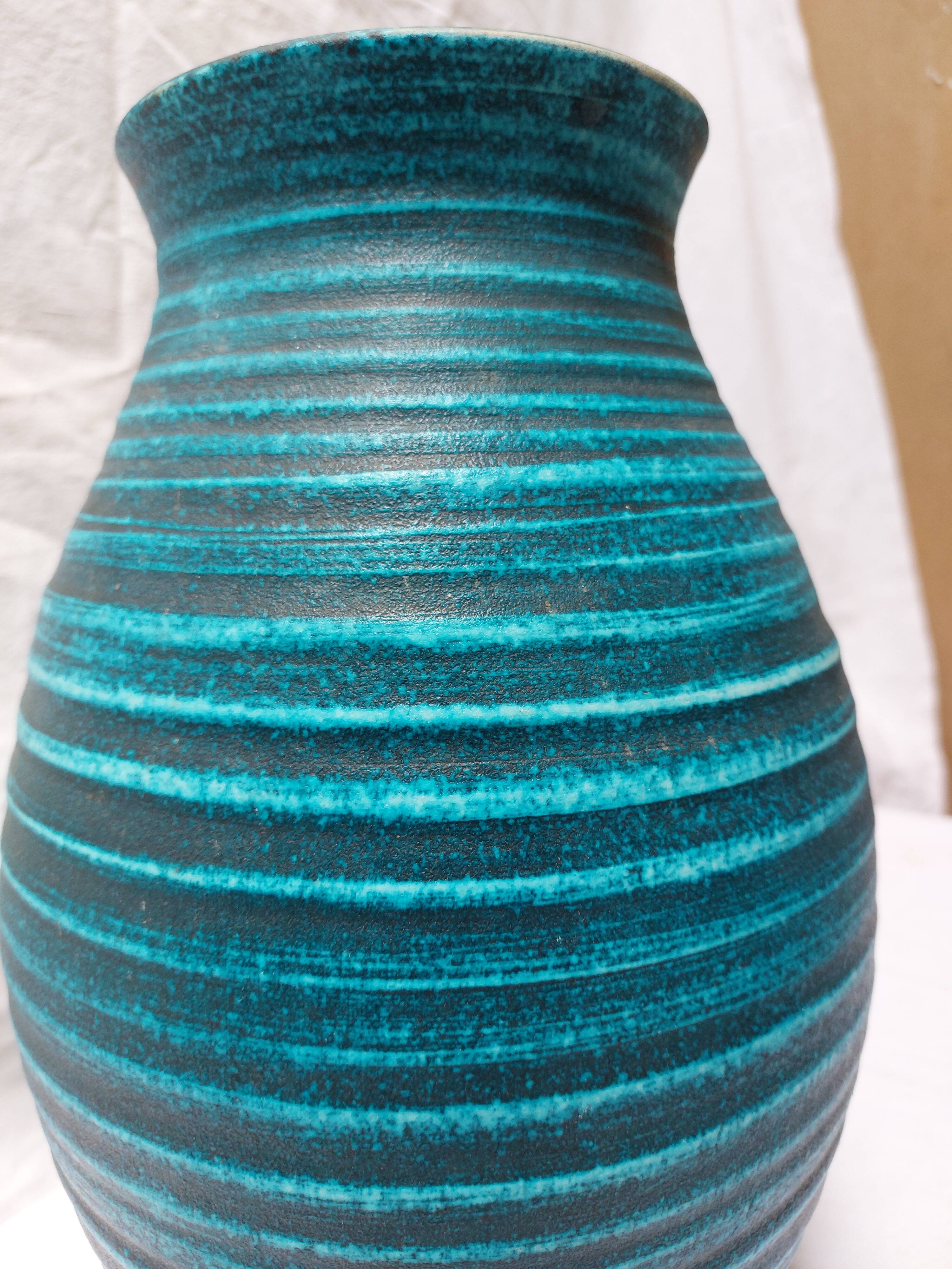 Large blue ceramic vase "Gauloise" – Potiers d’Accolay – Year 60
