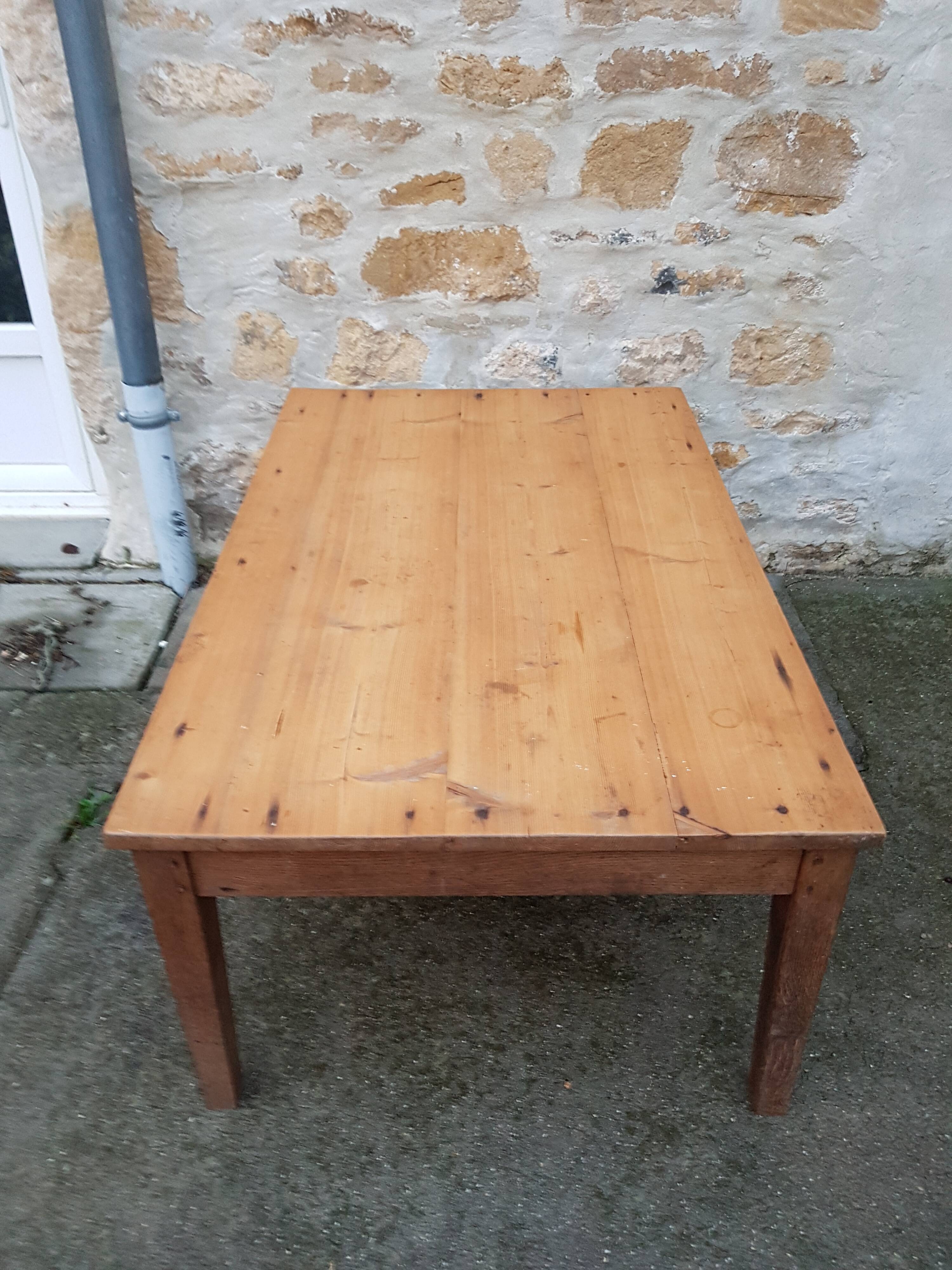 Old coffee table with drawer handle shell