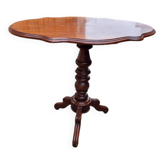 Violin side table