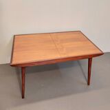Table Louis Van Teeffelen
