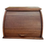 Portable wooden script, curtain