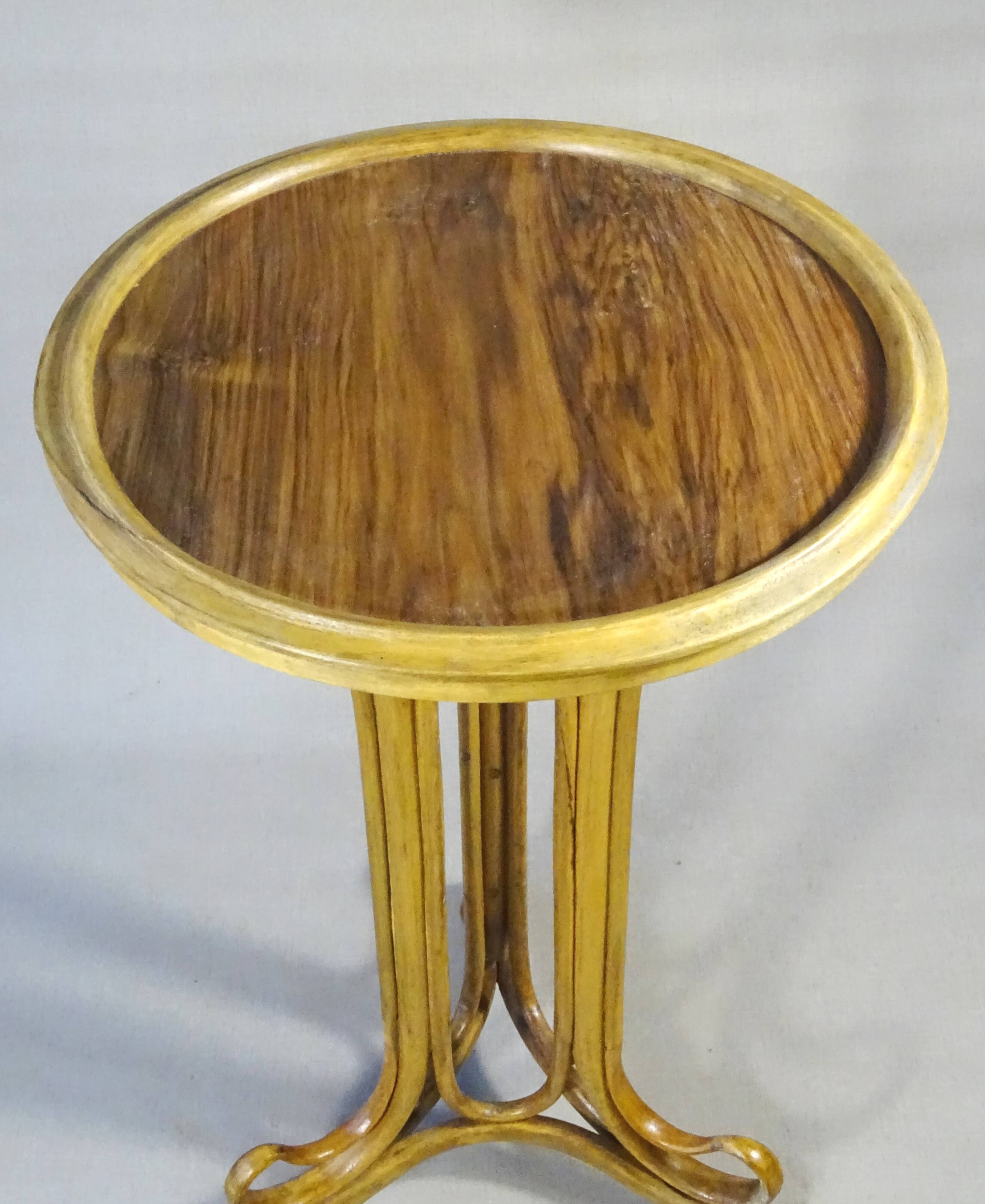 Thonet N°1 Art Nouveau reading table - 1895 -