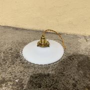 Vintage suspension in opaline glass shape pleated handkerchief Diameter 24 cm brass claw