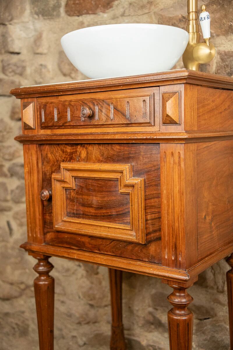Vanity unit - antique washbasin in wood and marble