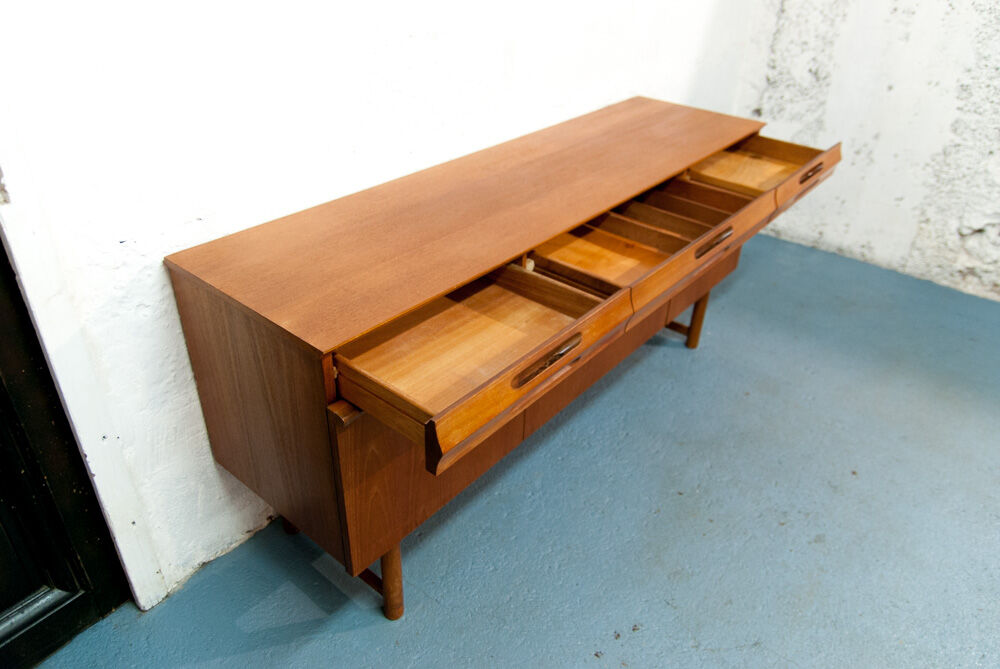 Sideboard scandinavian 169cm