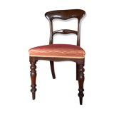 Chaise ancienne