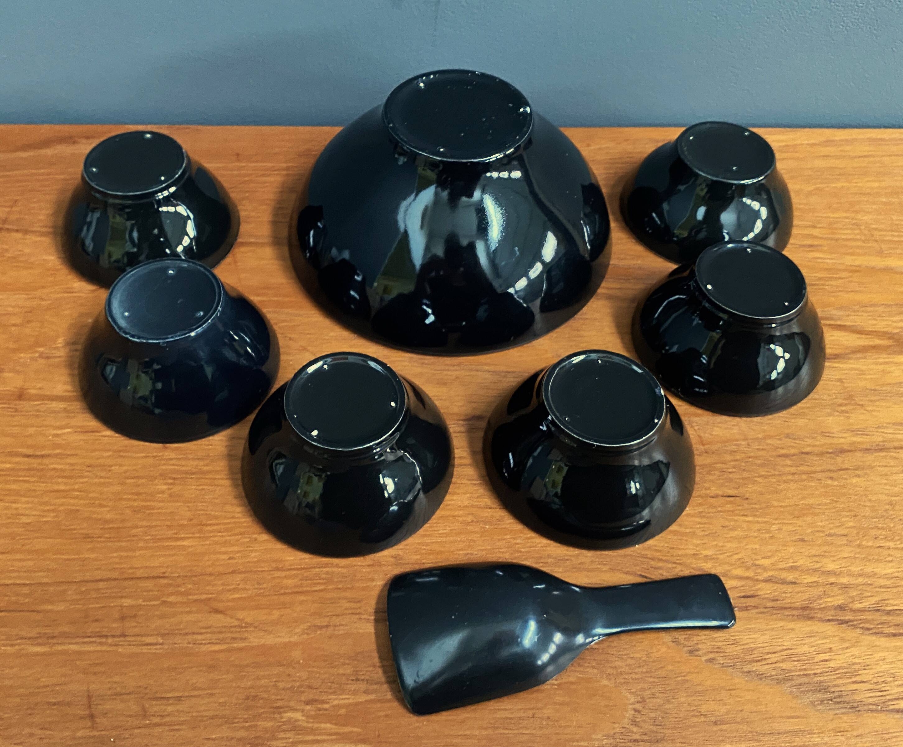 Ceramic black and yellow nuts dispender set 1960s