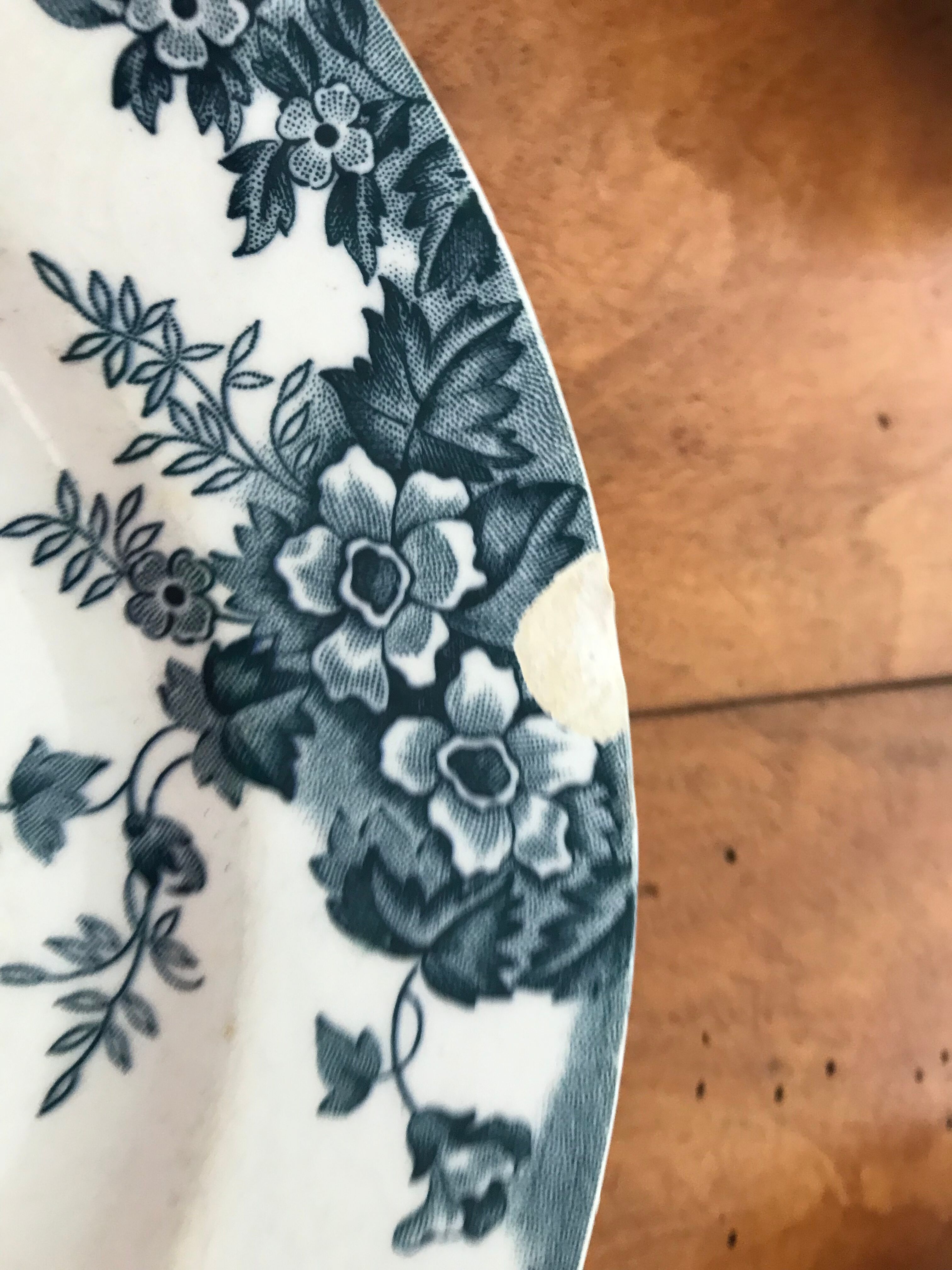 Flat plates Moulin des loups and Hamage "Marie-Louise"