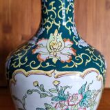 Baluster-shaped Canton enamel vase
