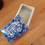 Chinese box