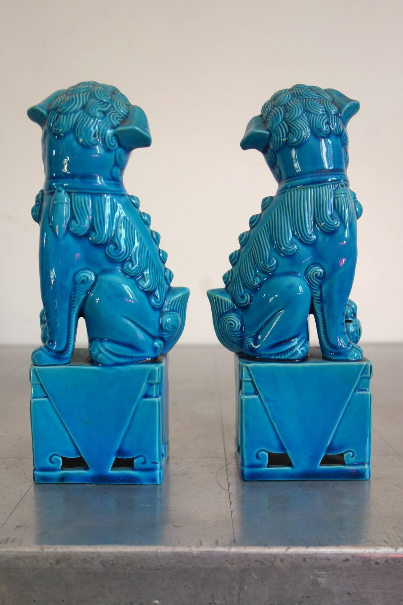 Pair of Fo dogs in blue glazed porcelain, China, 1960s