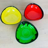 Trio de ramequins colorés années 50, céramique
