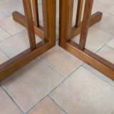 Extendable round table