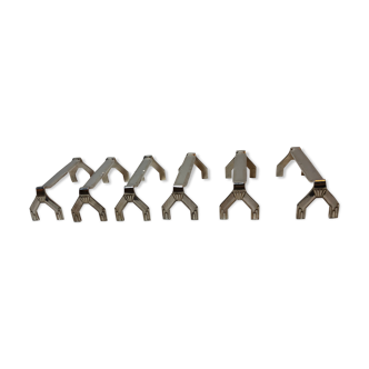 Knife holders