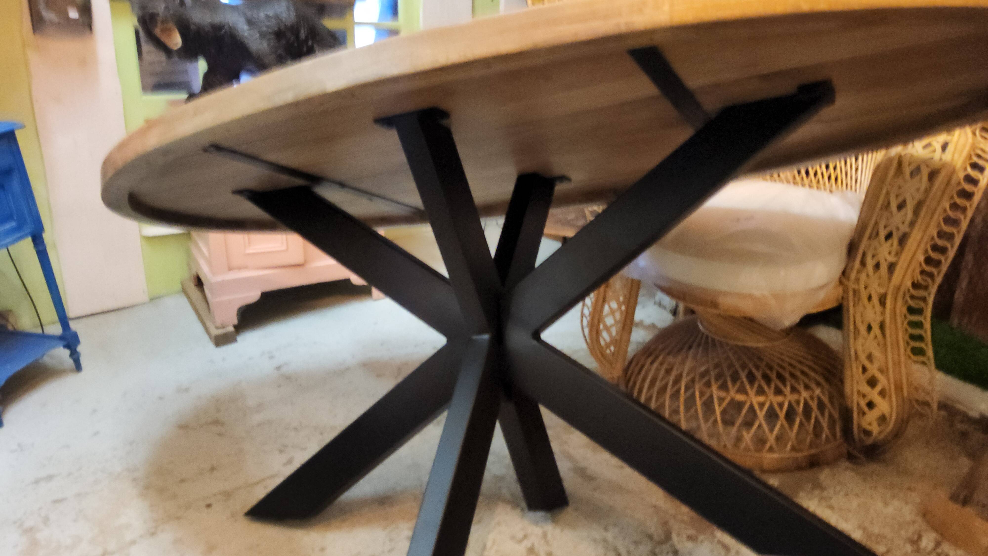 Farm table