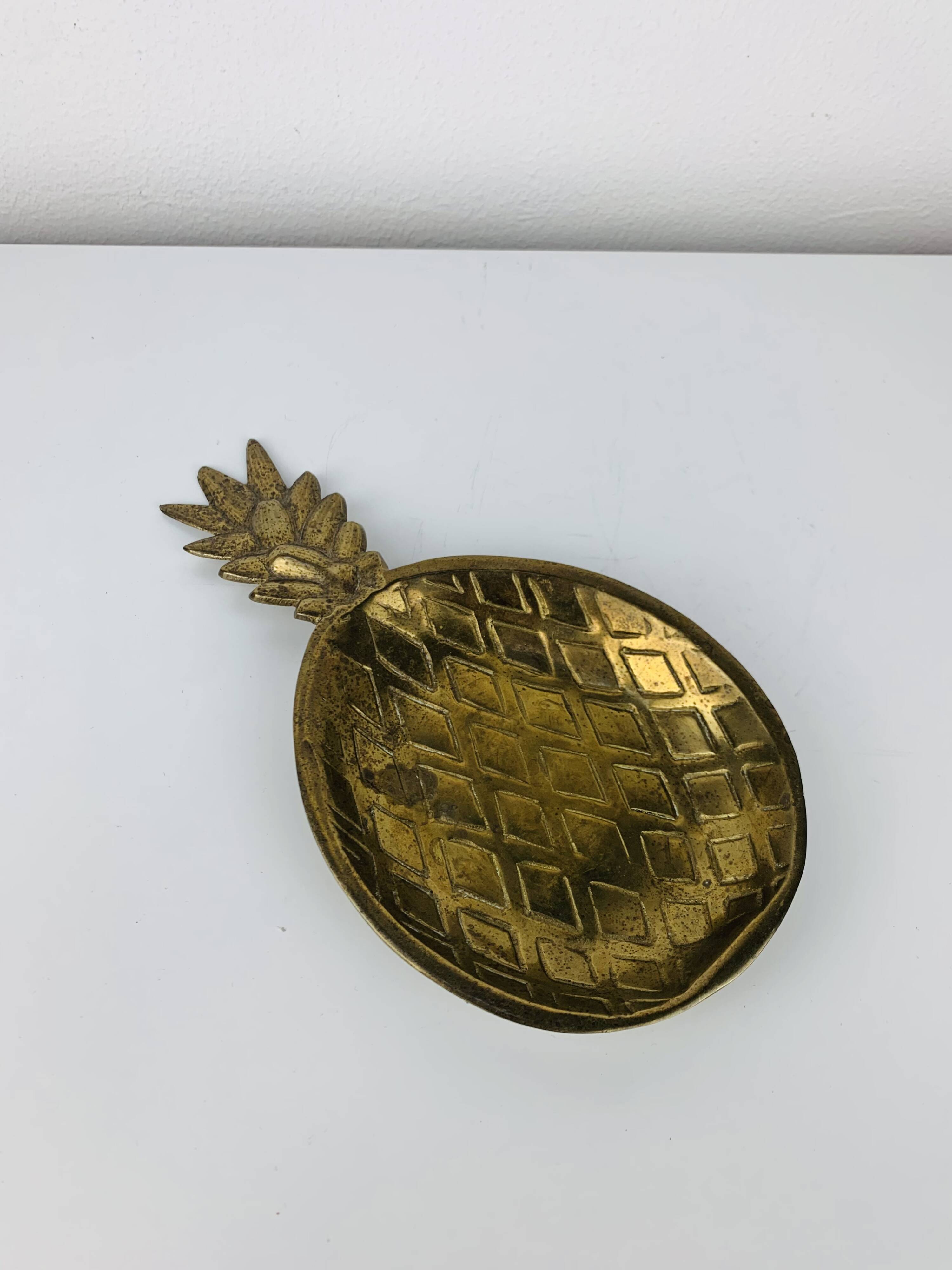 Vintage gold-plated brass pineapple emptier