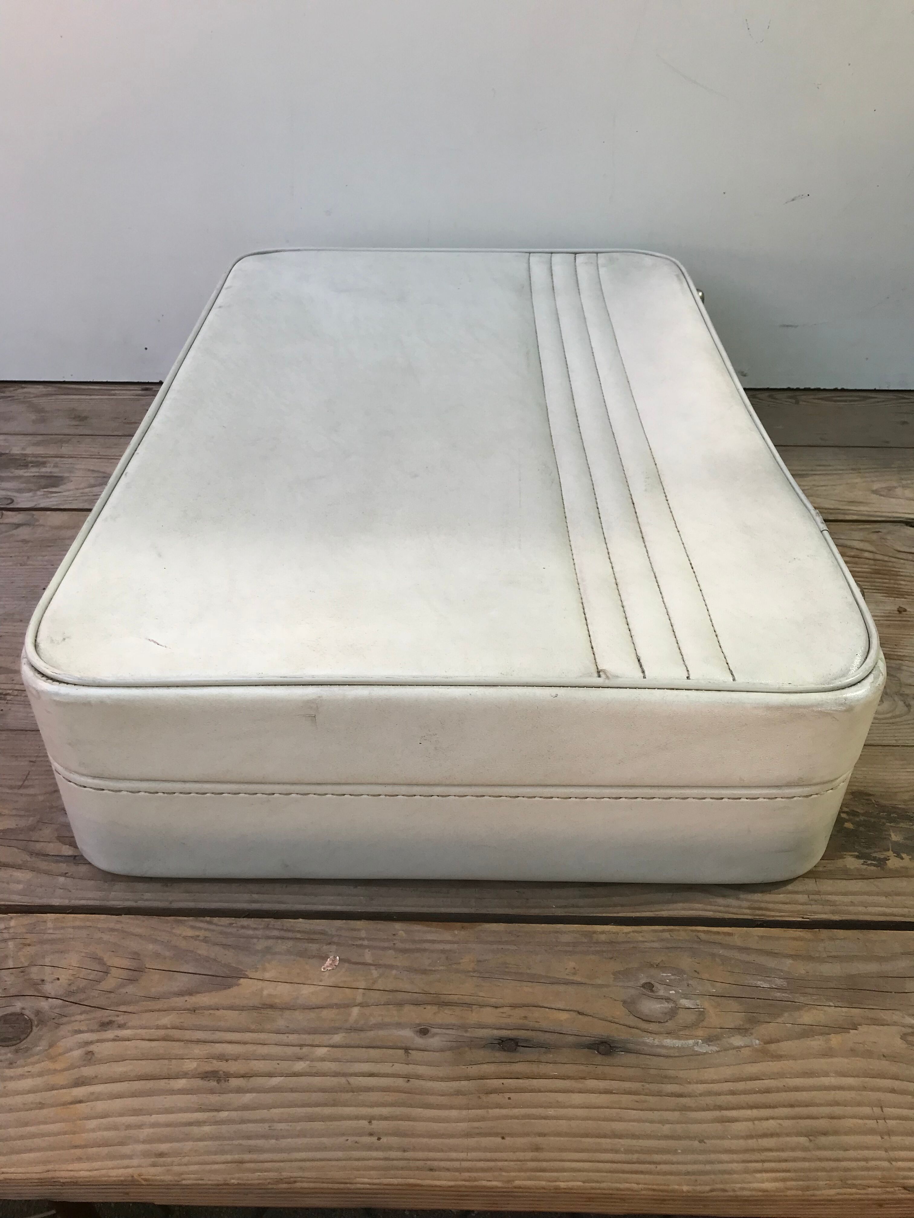 Old white leather case with vintage 70s leather handle